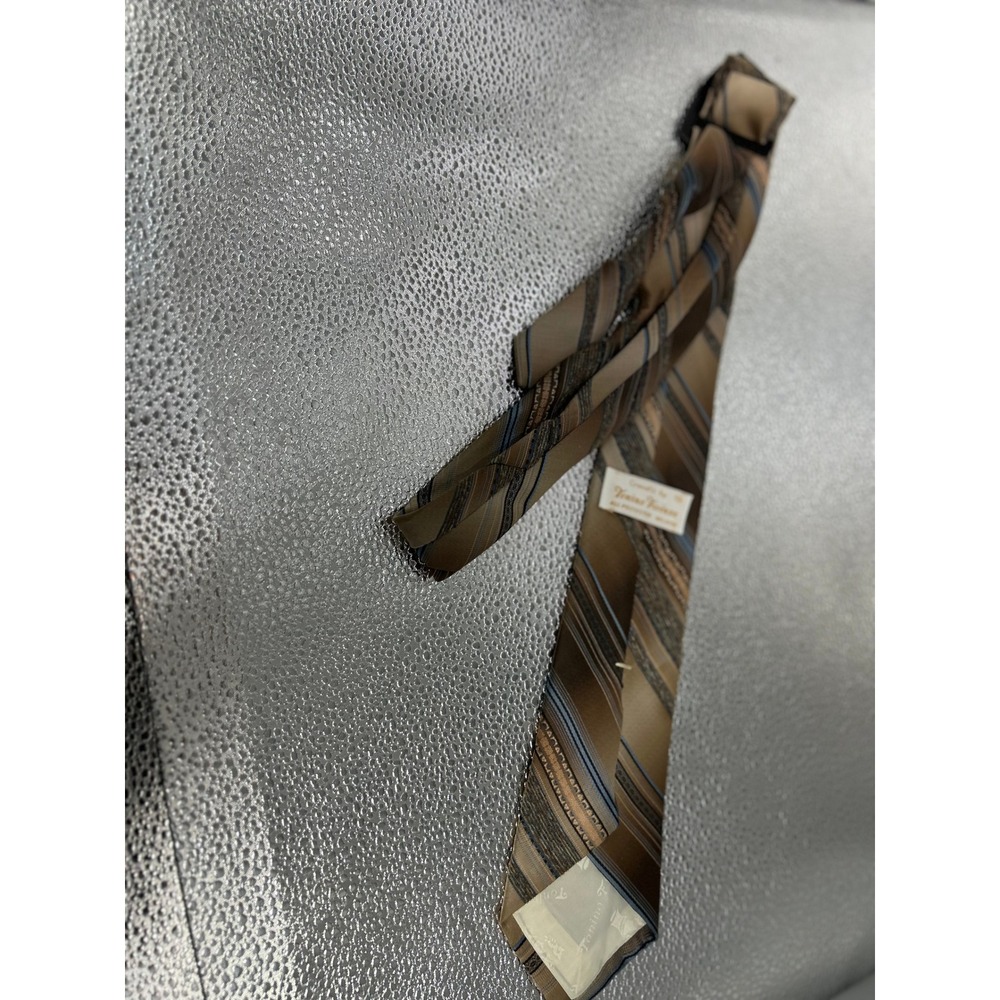 Tonino Firenze Vintage Mens Striped Necktie Brown Tan Blue Polyester Tie